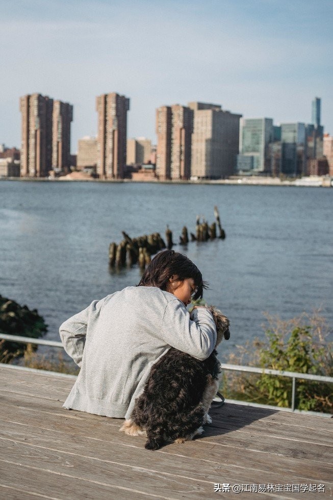 楚辞里儒雅大气的三字女孩名字,楚辞取名100个冷门惊艳的名字
