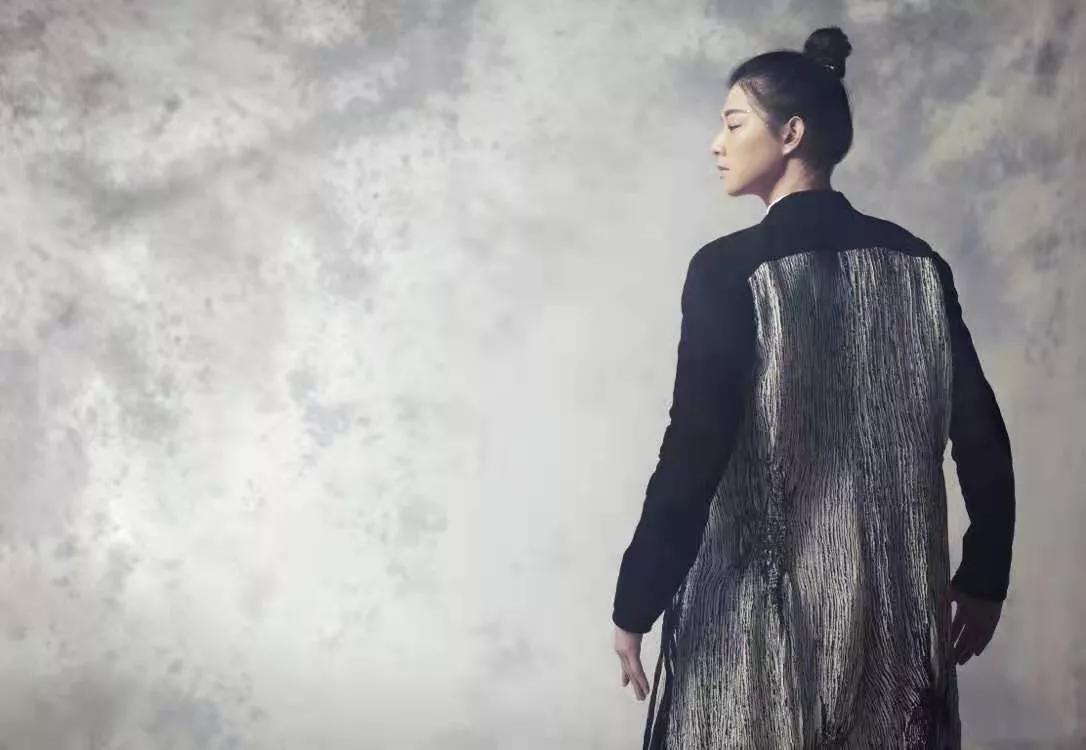 群里自曝随身戴套、需要买药,继吴签之后,霍虚来了