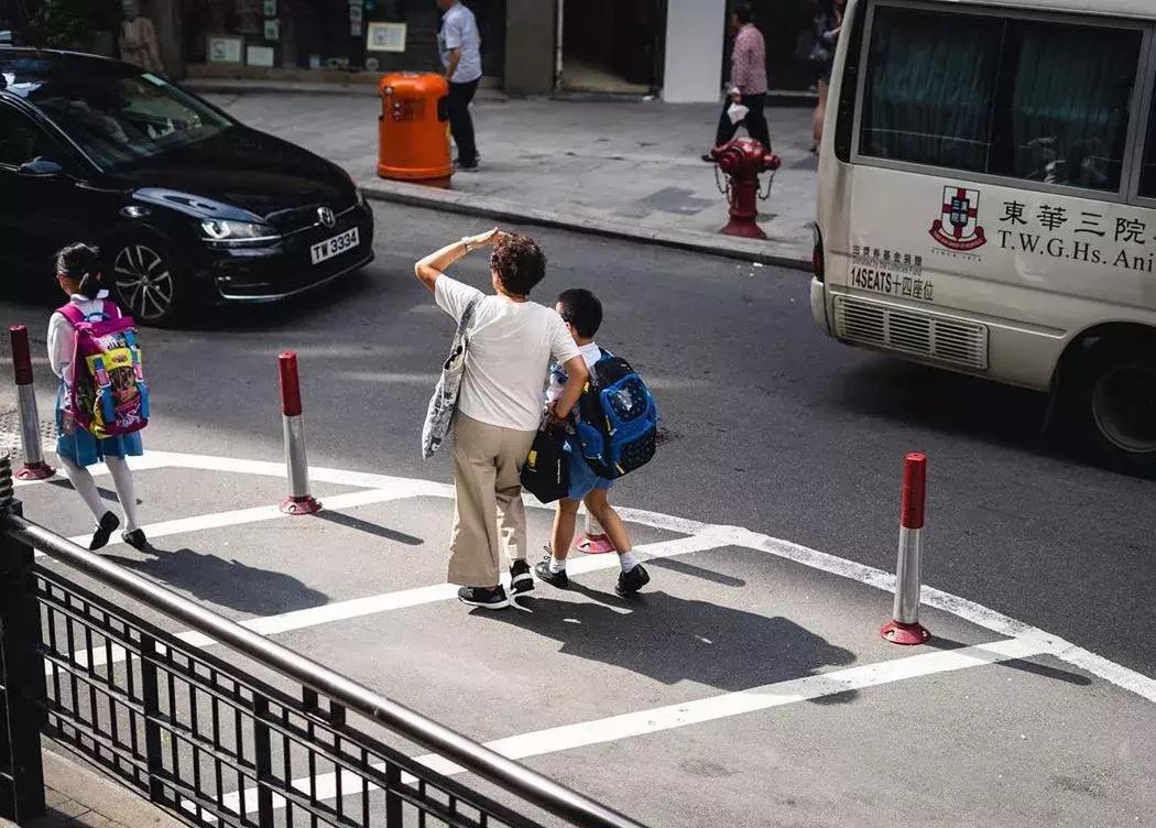 结束逛吃逛吃的香港之旅,香港自由行一日游逛吃攻略