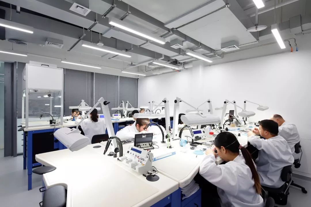 复杂功能腕表是不是容易出故障,腕表的维修问题