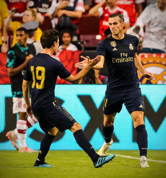 皇马贝尔点球,贝尔重返皇马进球