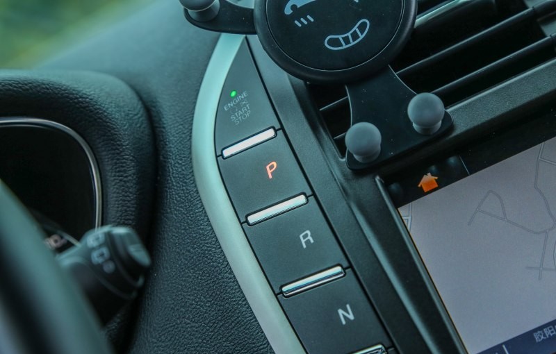 林肯mkc车的优点和缺点,林肯mkc详细缺点