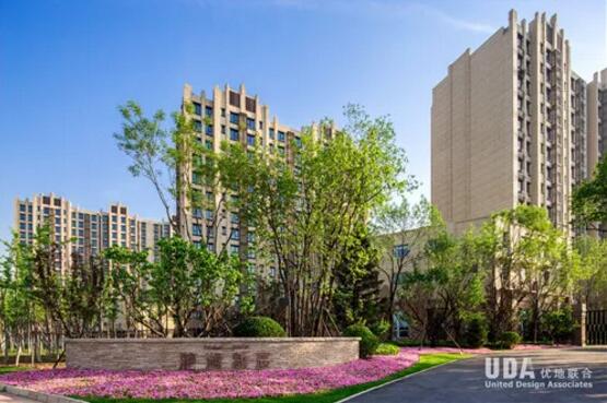 龙湖滟澜山建筑风格,龙湖滟澜山景观设计方案