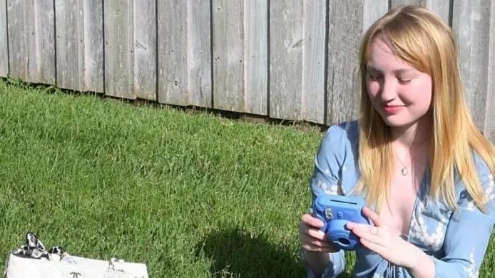 媒体广告投放文案,新媒体商业广告创意文案