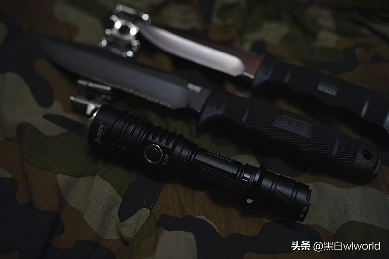 战术红光照明,巡逻照明哪个牌子好