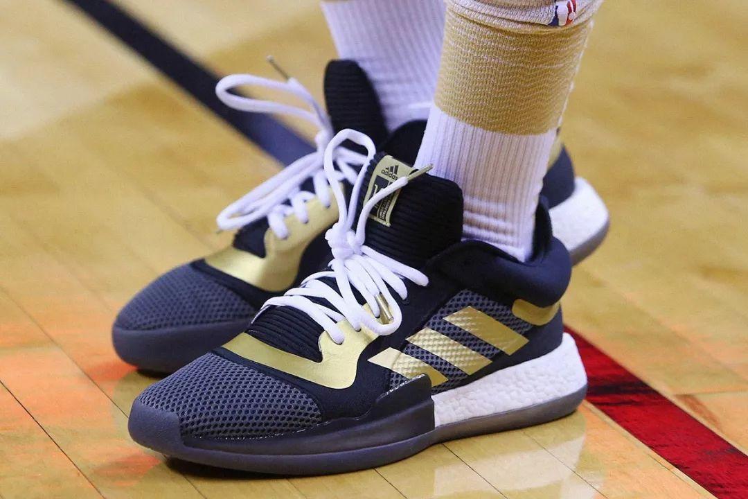 supremenba联名,supreme联名耐克球鞋有啥特别