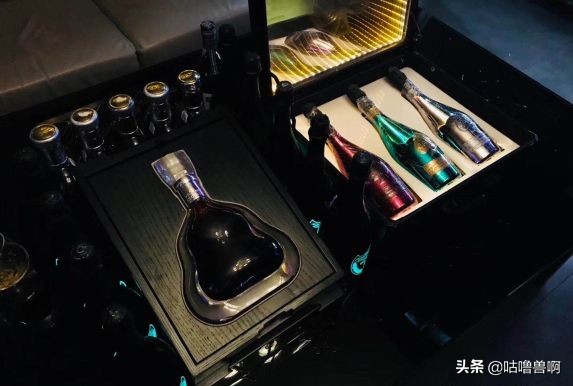 南京好玩蹦迪酒吧推荐,南京有什么好玩的蹦迪酒吧