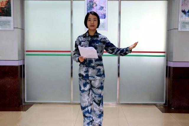 炊事班女战士,女炊事班长视频