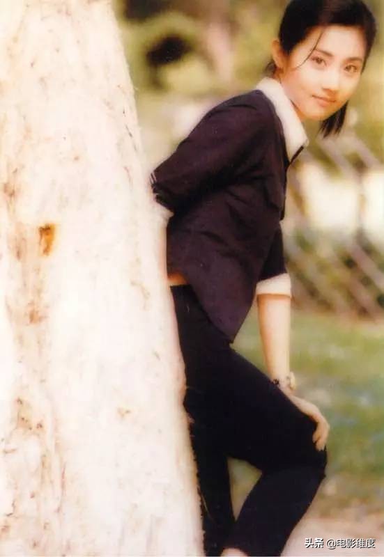 48岁的张玉珊曾是香港知名女星,张玉珊年轻时最美照片