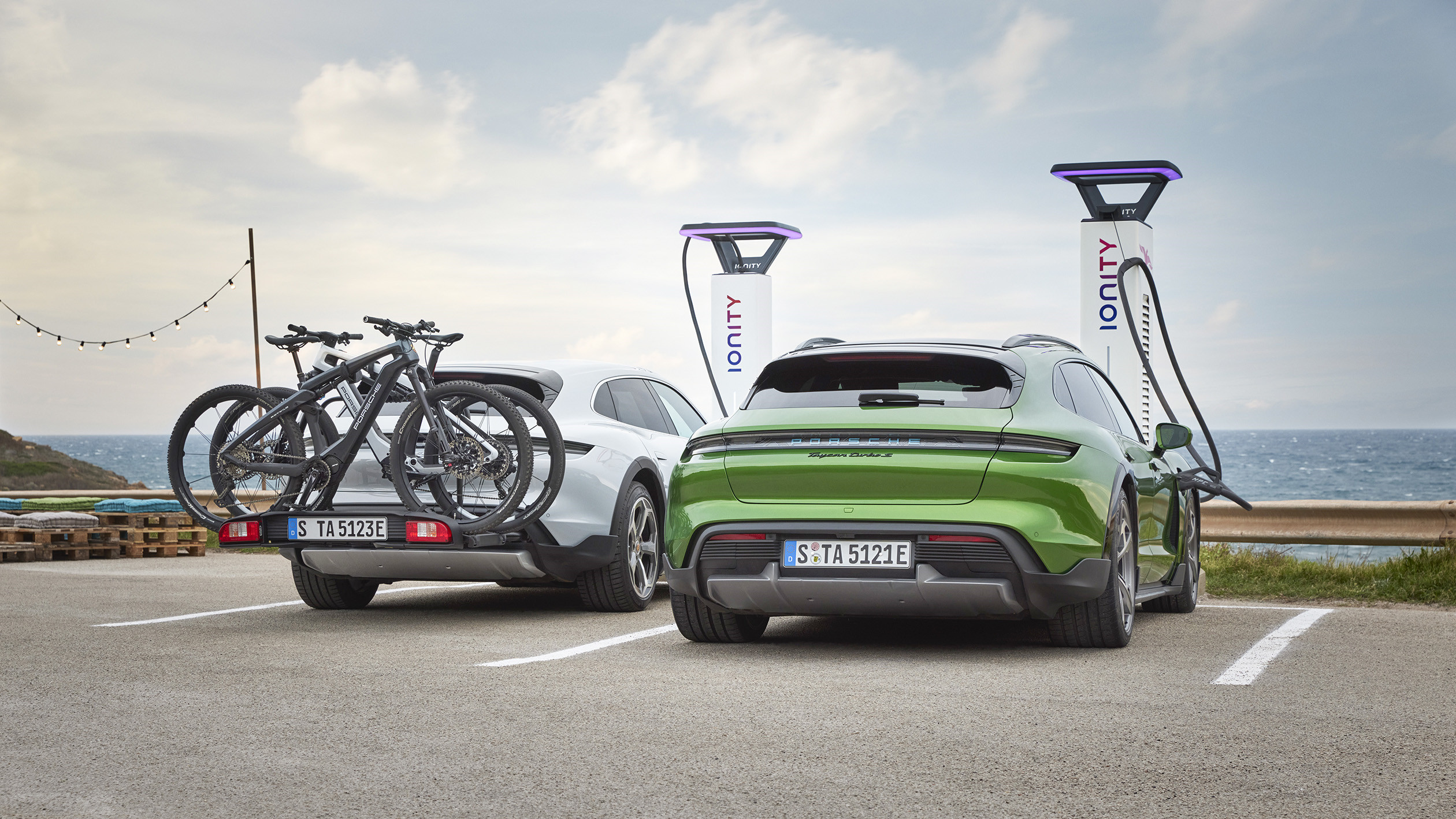 本田cr-v和丰田rav4怎么选,实力叫板新rav4本田新款cr-v解析