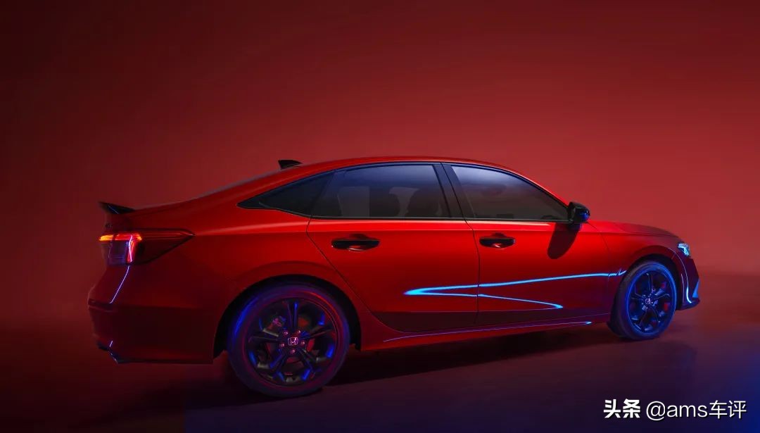 第十代思域1.5t豪华版介绍,12.99万起十一代思域上市即热销