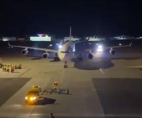 美国砸重金抢走法国订购的口罩,美国加价抢走法国订购的口罩