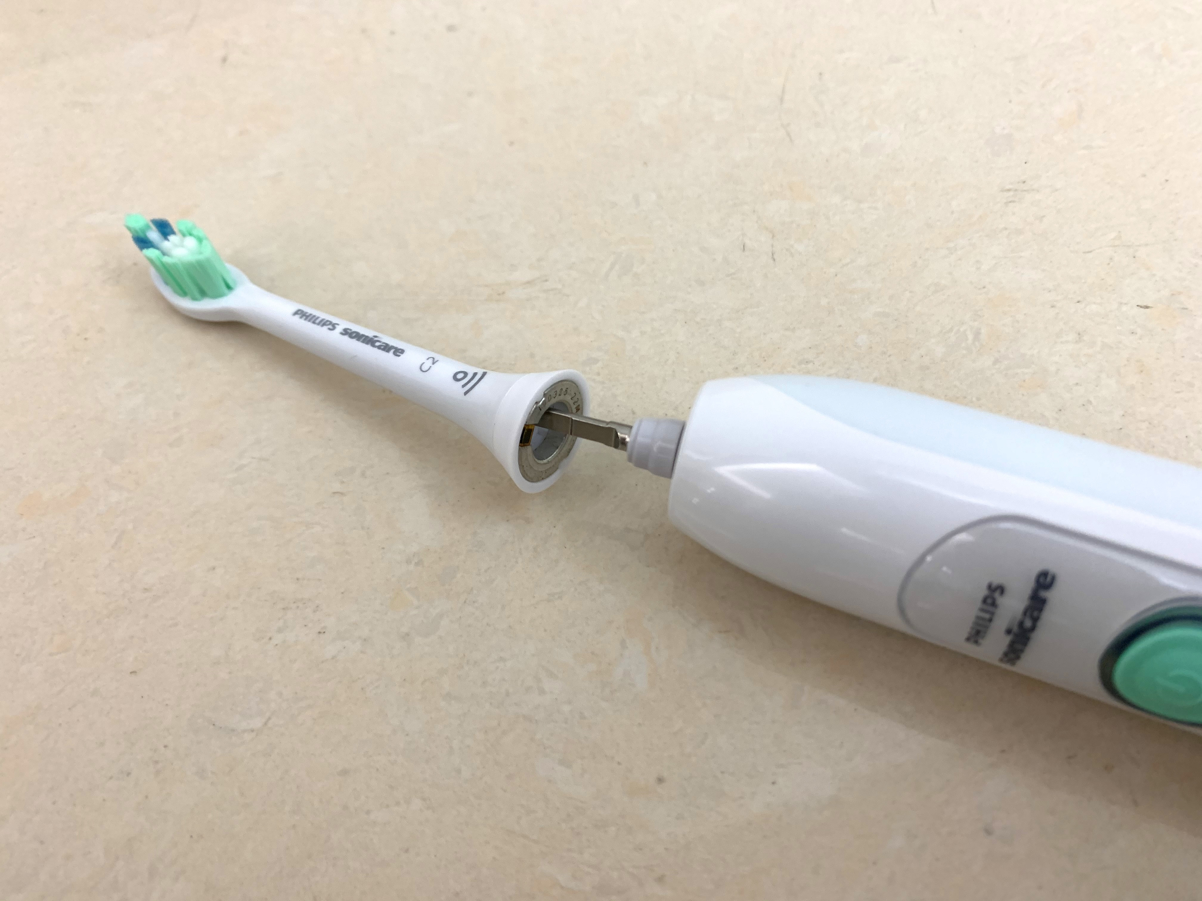 飞利浦电动牙刷hx6920使用说明,飞利浦电动牙刷hx6730跟hx6530的区别