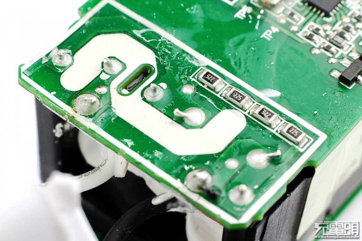 oppo闪充线拆解,oppo闪充65w充电器