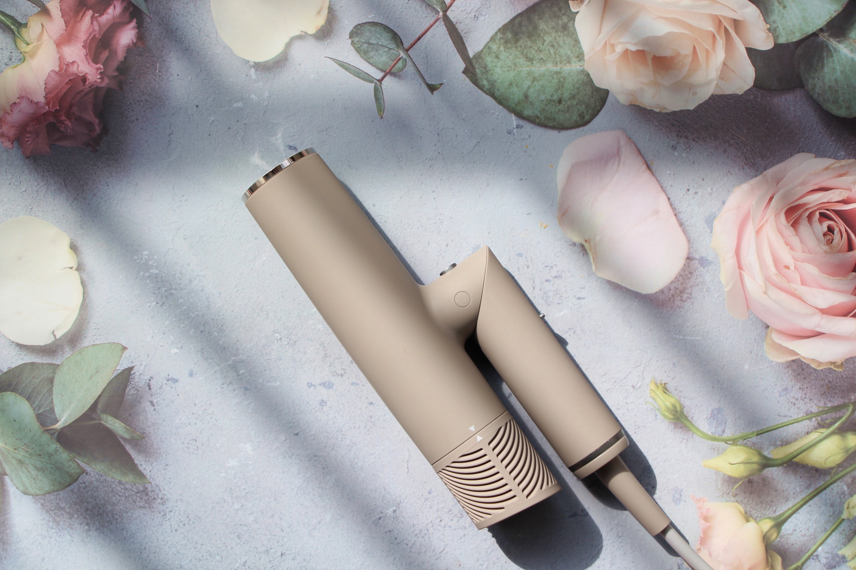 百变实用发型,百变造型吹风机