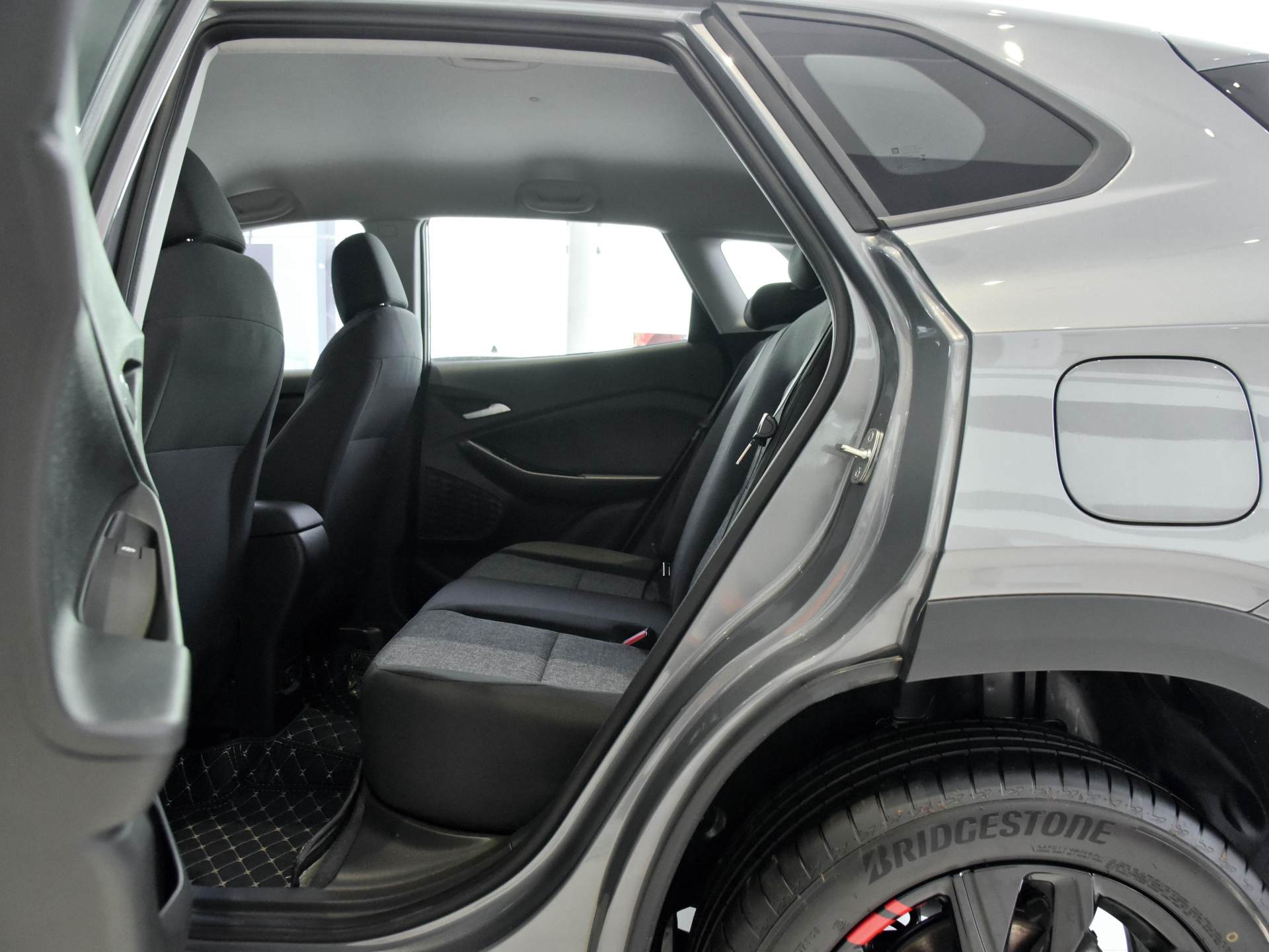 八万落地动力最强的紧凑型suv,2022年15万落地大空间合资suv推荐