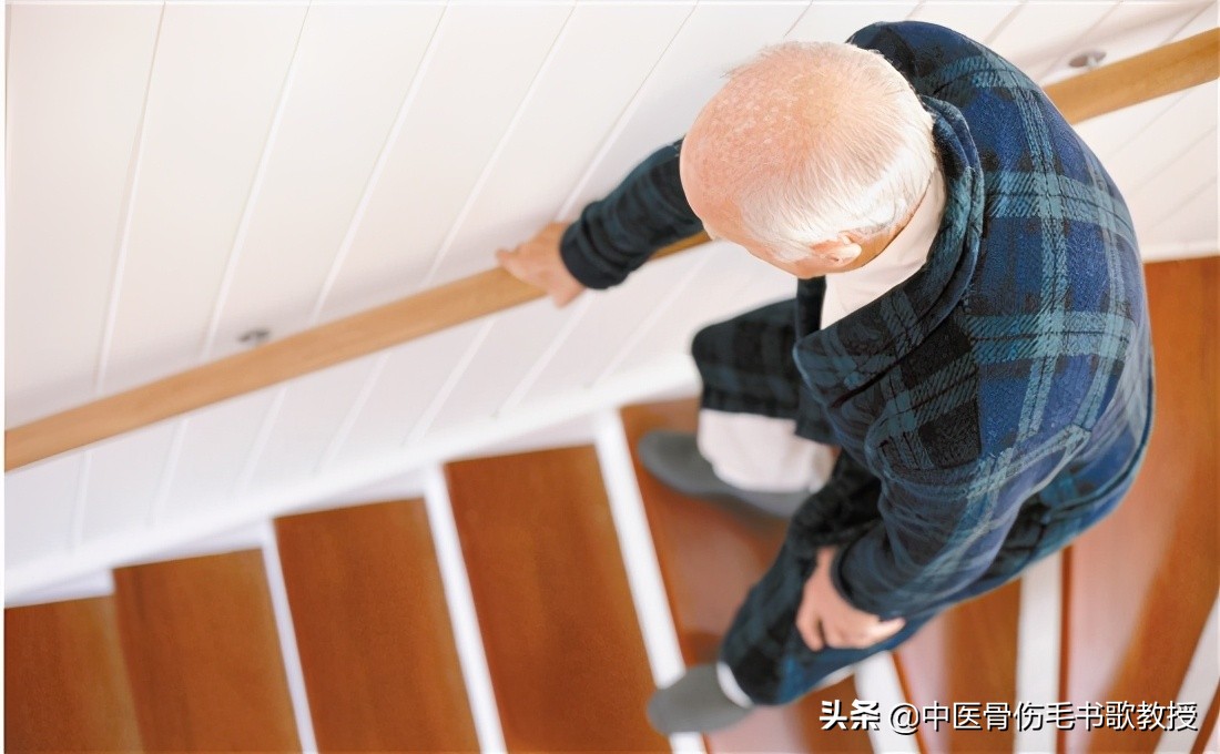 老年人身体虚弱按什么穴位,体虚后脚无力需按什么穴位