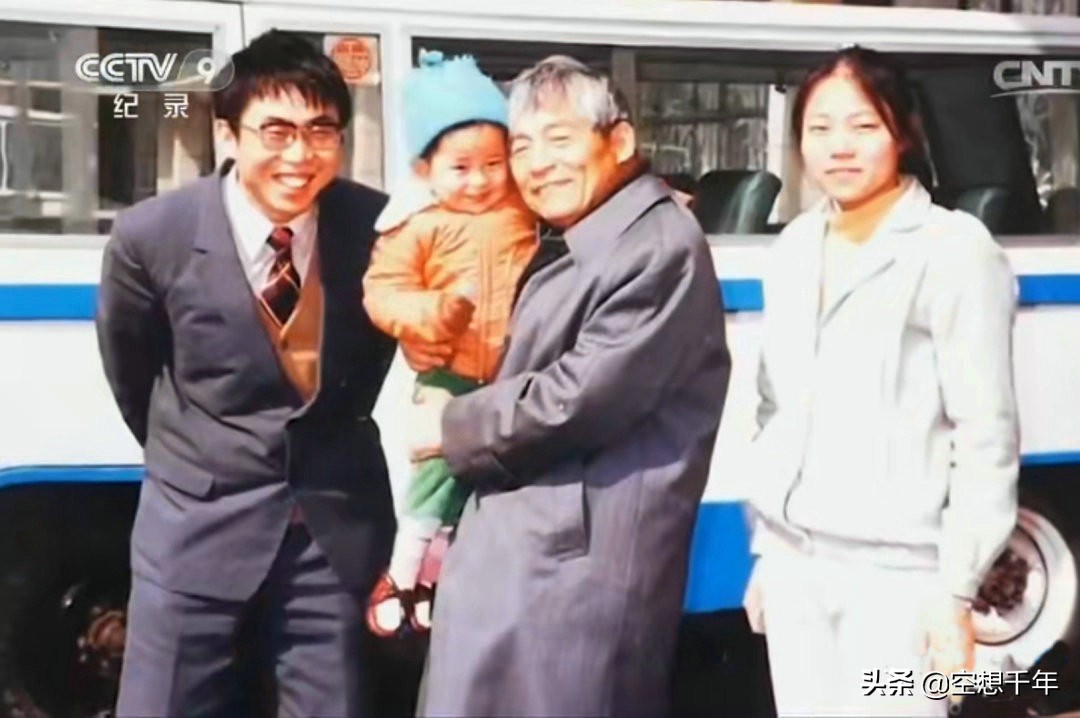 小林觉和柳时熏恩怨,小林觉醉打柳时熏