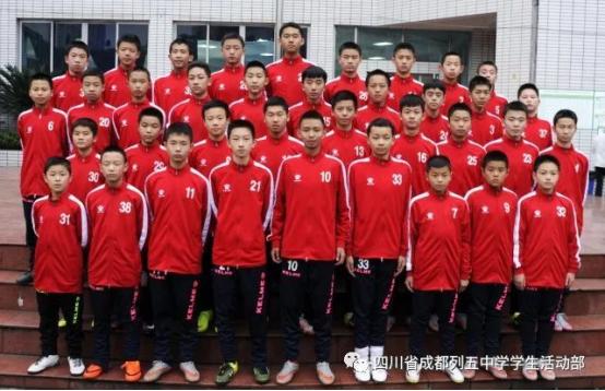 成都一初三男孩被大学录取,成都一初三学生被清华录取