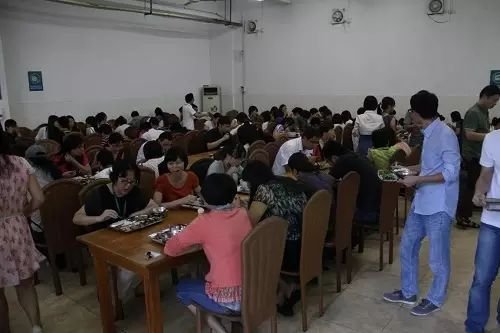 碧桂园总部大楼入口照片,碧桂园总部大楼有多美