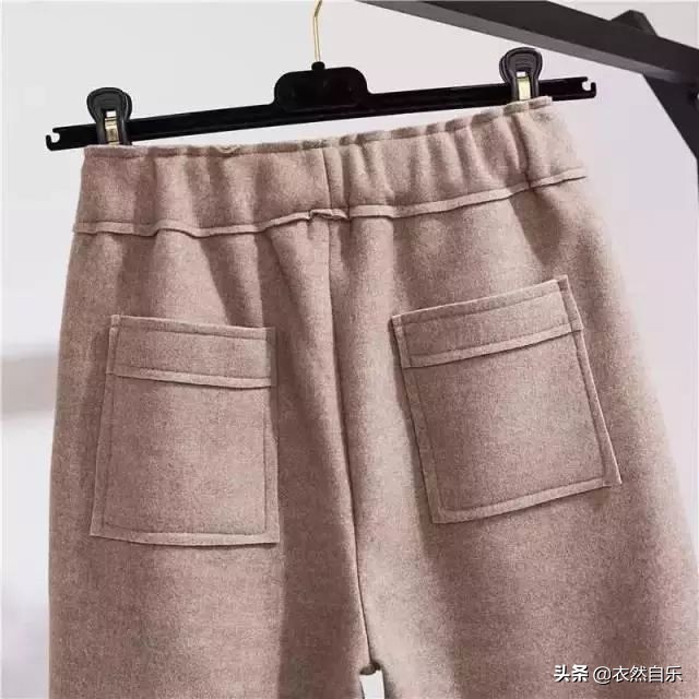 早春穿遮肉裤毛衫外套显瘦又时髦,今冬穿这3款裤子保暖时髦又百搭