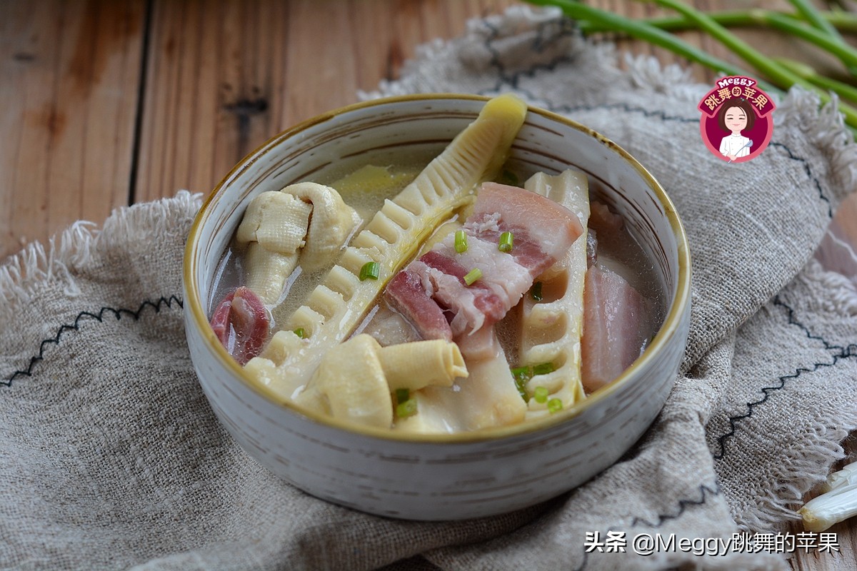 来一道春笋时令菜解解腻,春笋素吃做法大全