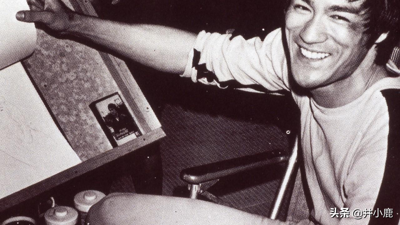 成龙说李小龙神话了,李小龙是被神话了吗