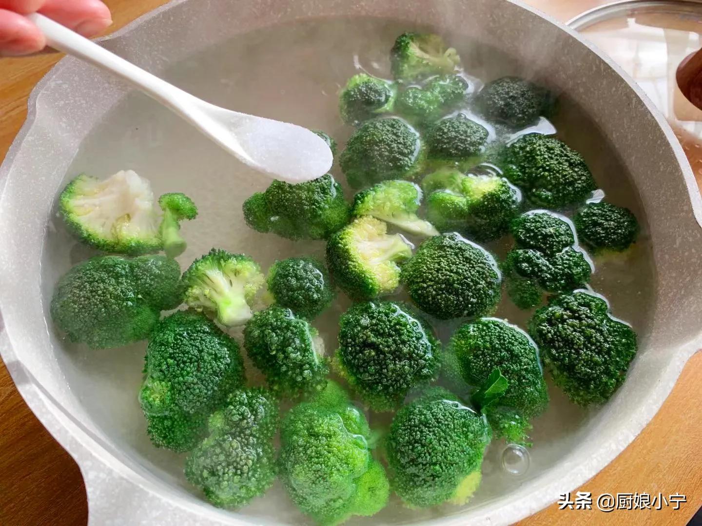 年夜饭西兰花招财,年夜饭西兰花鸿运当头
