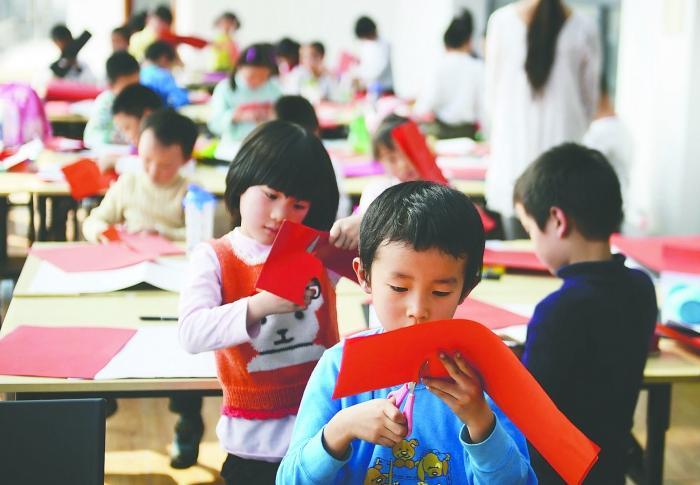 师范学院表演“大尺度”？节目开播就被封禁，平台解释：穿着暴露