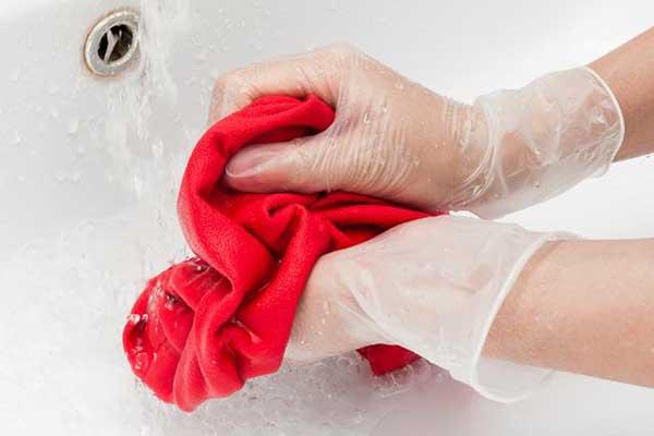 毛巾变黑怎么用小苏打清洗,毛巾变黑了怎么清洗