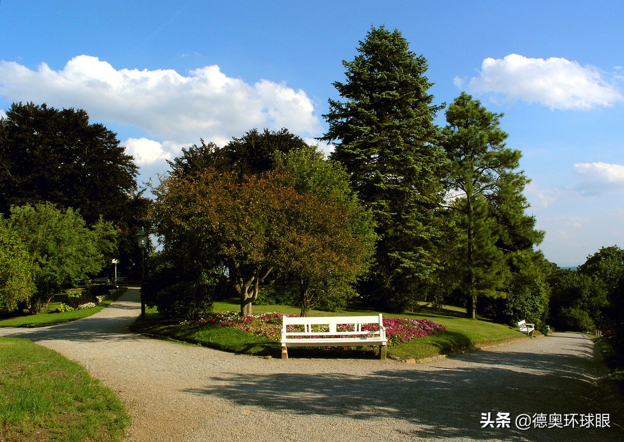 待疫情散去，春暖花开，一定要打卡的奥地利最美小镇（上篇）