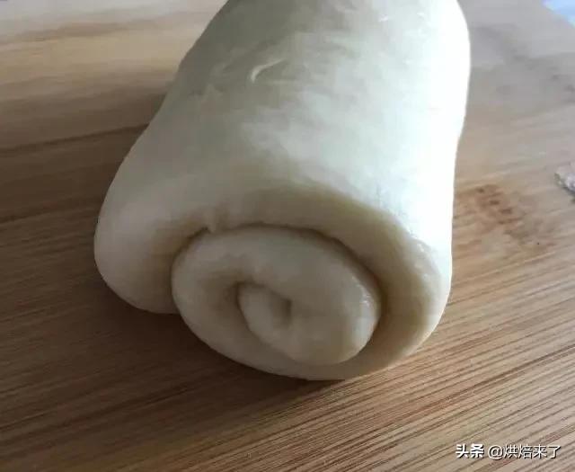 在家就能做松软的北海道牛奶吐司,北海道吐司奶香浓郁柔软拉丝