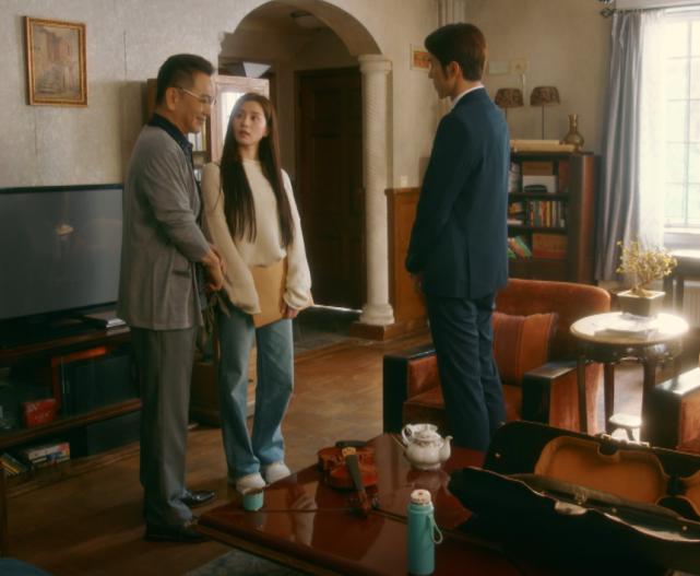 住上海老洋房,穷的只能戴钻戒,扒一扒剧中刘诗诗的家境有多富