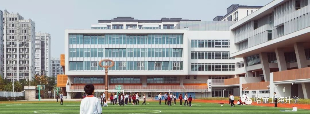 学校攻略│含着金钥匙出生的华二前滩，是一所怎样的学校？