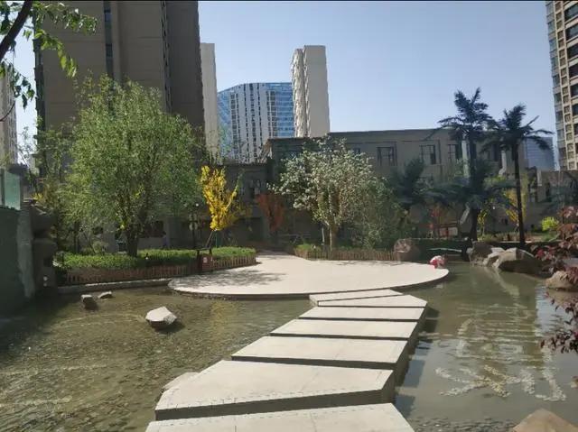 绿地城二期绿化乌鲁木齐,乌鲁木齐中海万锦公馆绿化环境