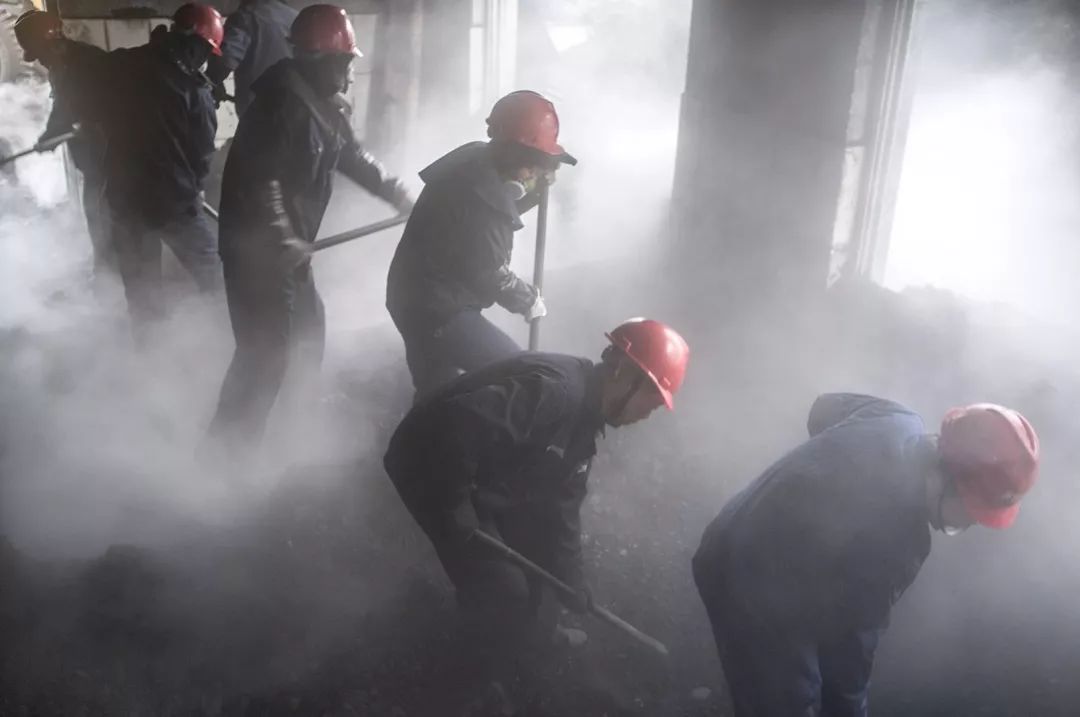 大学生回村创业赚200万,大学生回乡创业年入百万