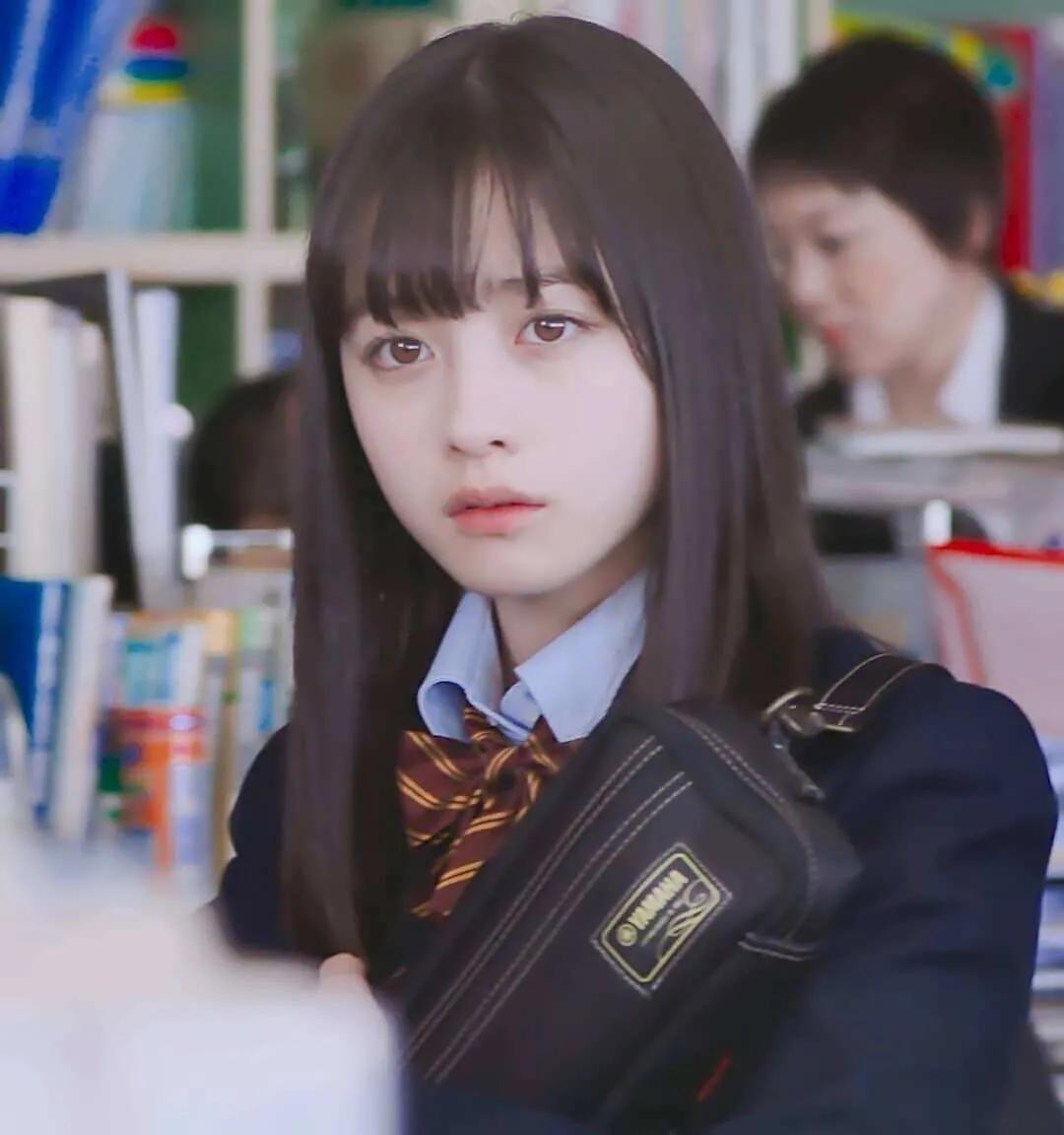 10万一套jk制服,为什么都穿jk制服