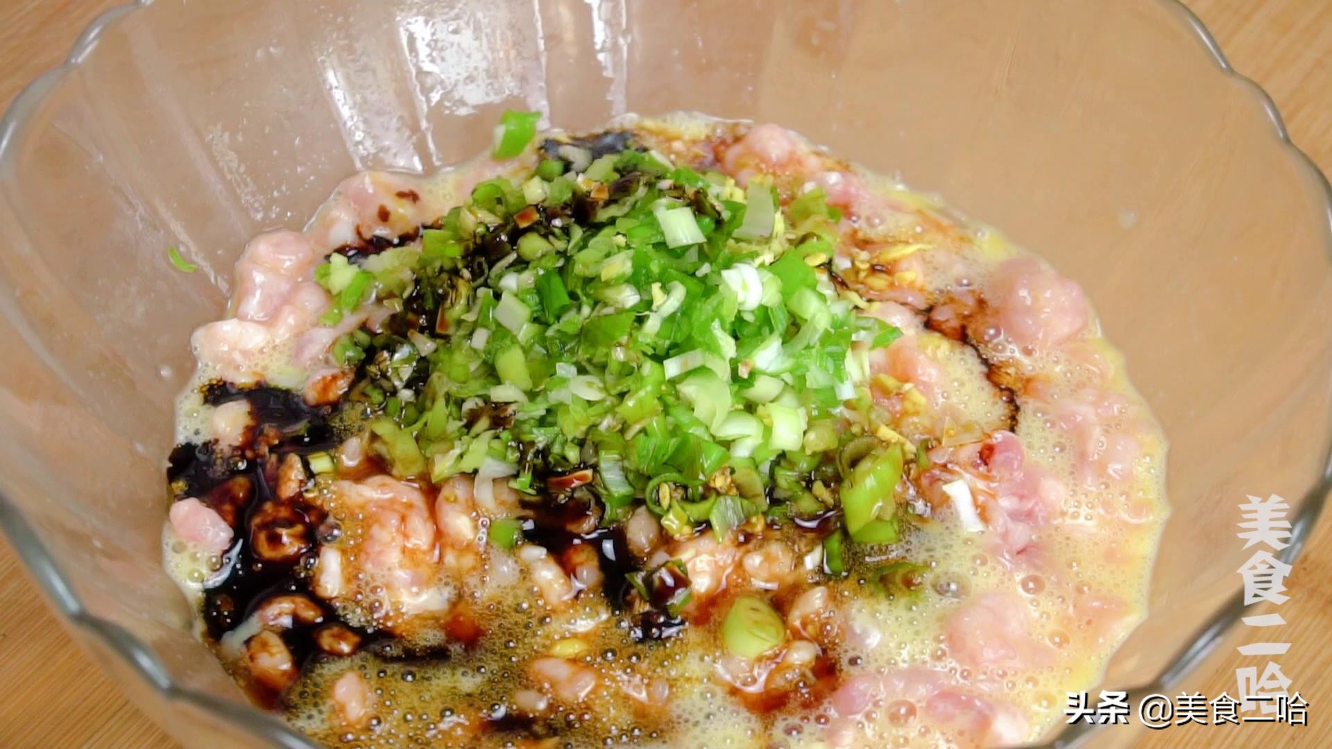 猪肉豆腐炸丸子的正宗做法步骤,过年炸丸子用什么最好吃