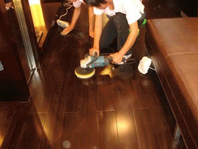 木地板怎么打蜡保养视频教程,木地板保养用木蜡油还是清漆