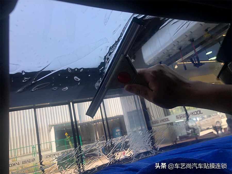 汽车膜用多久透光会好,汽车膜维持多久