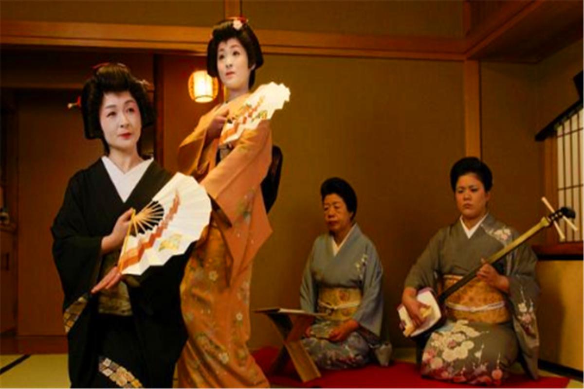 日本四大姓氏哪个最厉害,日本四大姓氏是哪四个