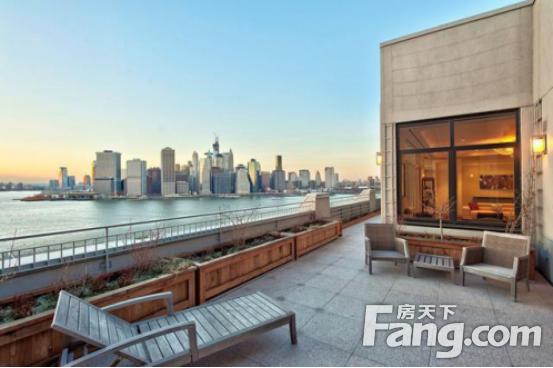 地段一般的宜居楼盘值得买吗,这个楼盘凭什么成为爆款