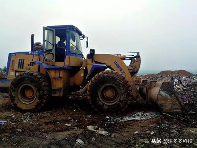 开铲车的会开挖机吗,选择开挖掘机