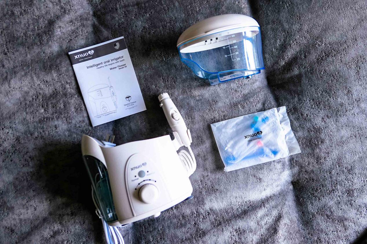 天天宅家胡吃海塞,水牙线比电动牙刷更靠谱!用过的都知道