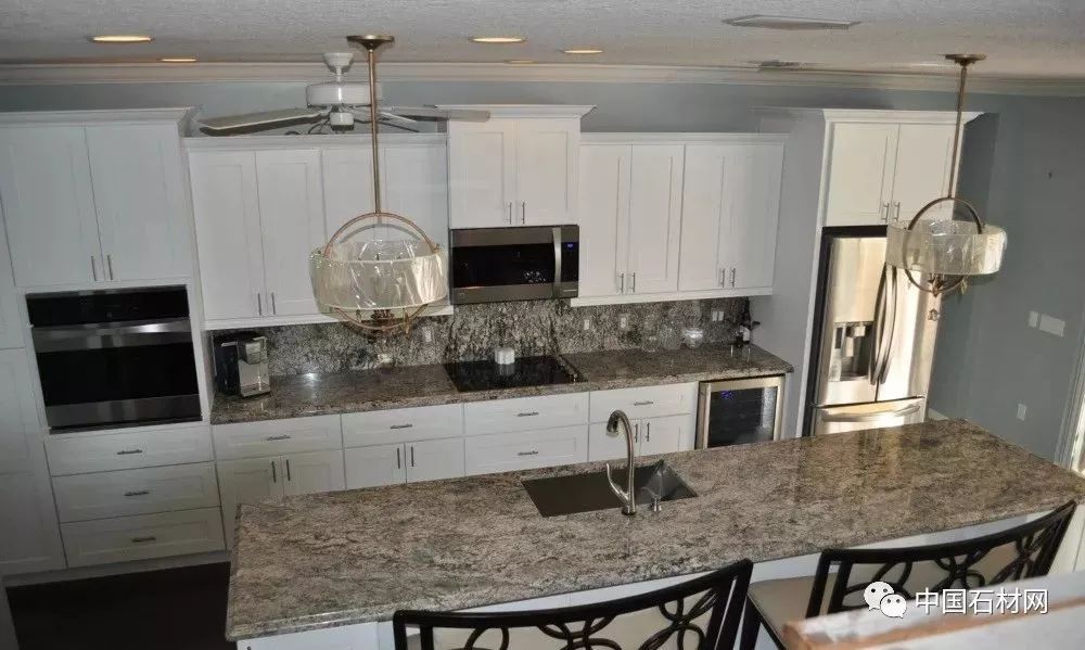 厨房多色台面,最流行的厨房大理石台面
