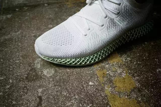阿迪alphaedge4d缺点,安德玛阿迪达斯耐克哪个系列好