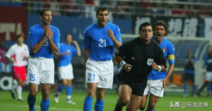 足球具有争议的判罚,足球历史上的十大失误事件