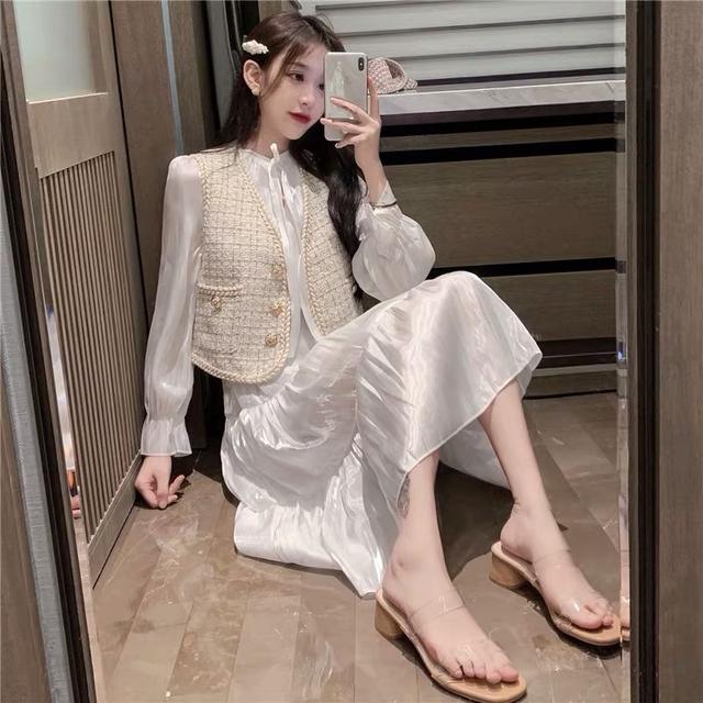 秋季马甲怎么搭配男,初秋最潮搭配马甲裙穿搭技巧