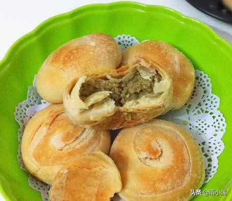 教你如何在家自制酥皮绿豆饼,自制酥皮绿豆饼教程