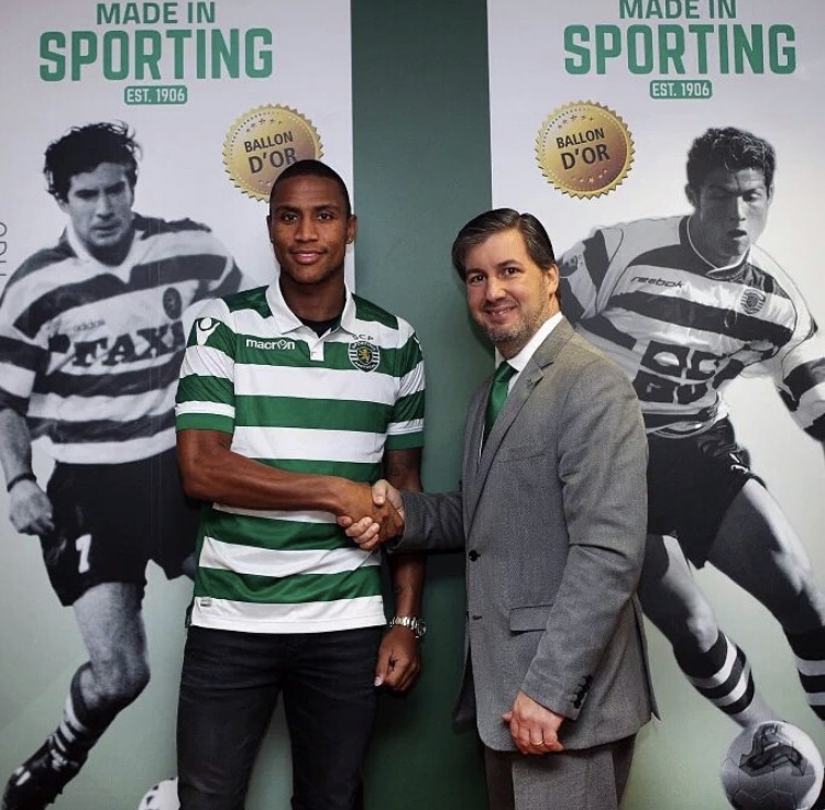 c罗足球生涯介绍,足球c罗的传奇之路